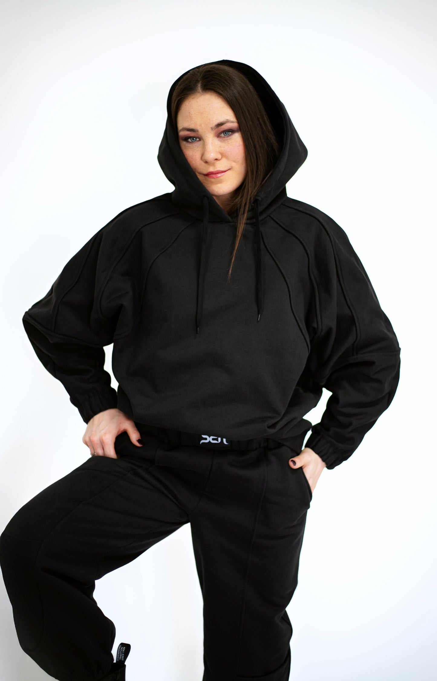 FELPA OVERSIZE “DEEP BLACK”